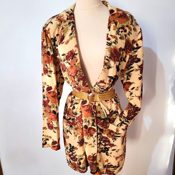 100% silk floral, lined blazer - Picture 1 of 6